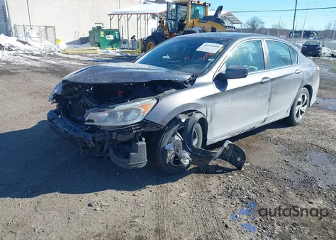 2017 Honda Accord Lx z USA, uszkodzony, nr VIN 1HGCR2F38HA300716